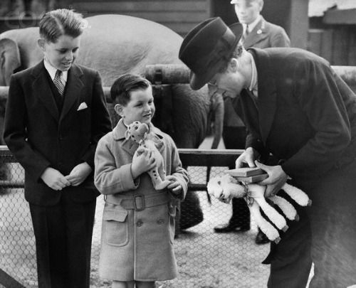 Edward and Robert Kennedy at Zoo 1938