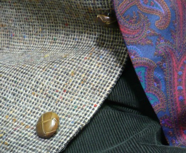 Tweed & Paisley close-up