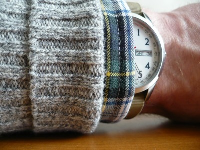 Sweater Tartan Watch